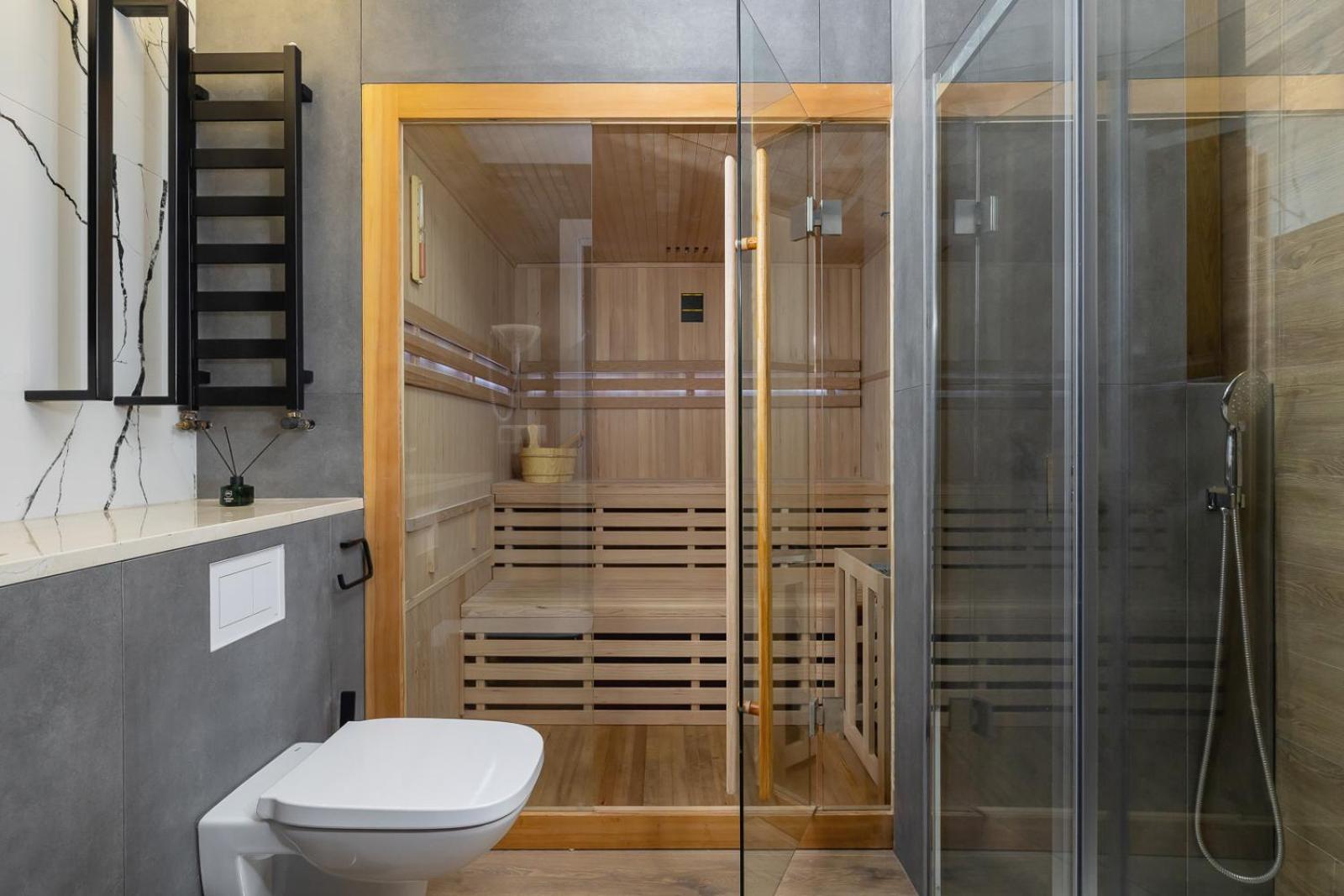 Appartement With Private Sauna - Dietla 21 Street *